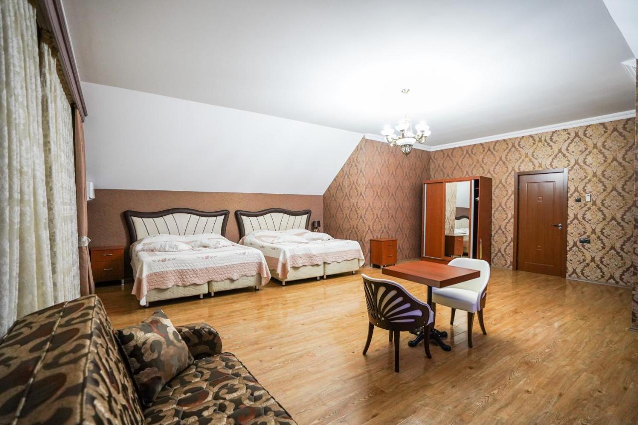Natali Hotel Borjomi ภายนอก รูปภาพ