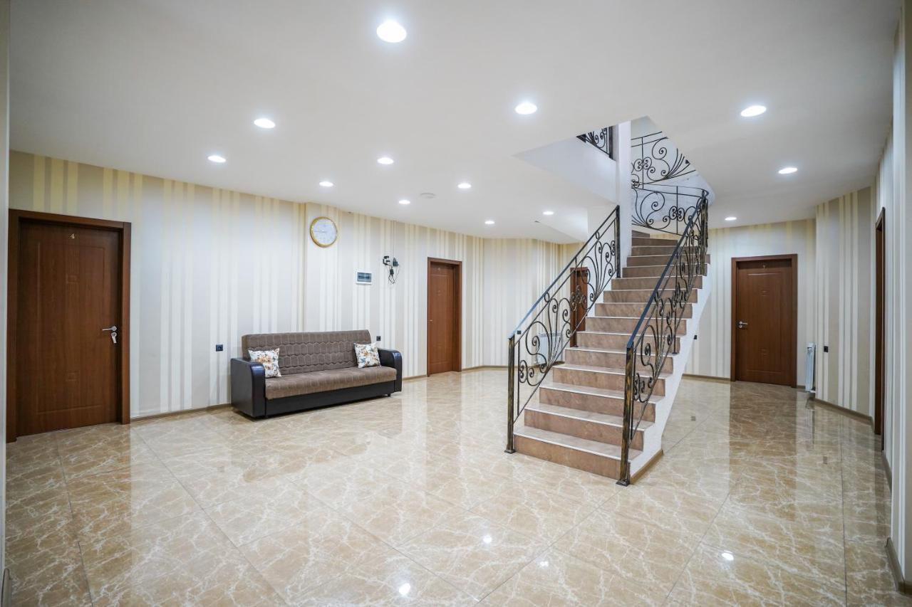 Natali Hotel Borjomi ภายนอก รูปภาพ